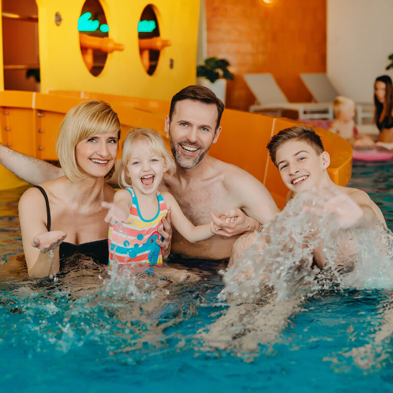 zdjęcia w strefie basenowej