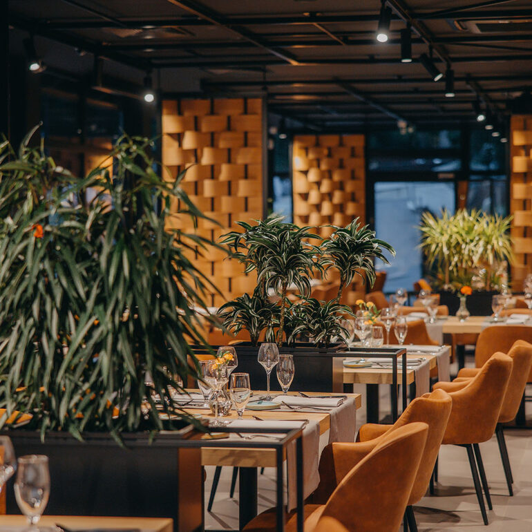 restauracja przy Platinum Mountain Hotel