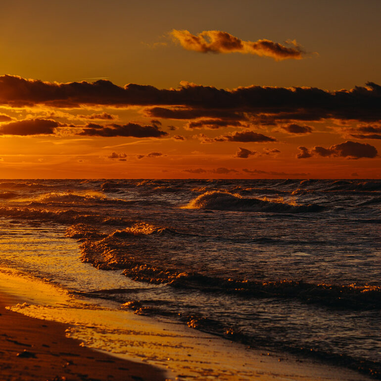 zachód słońca nad Morzem Bałtyckim